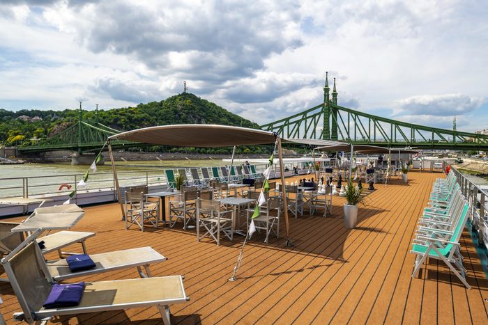 Sun Deck